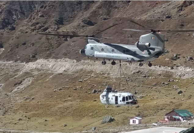 Indian Army’s Chinook Helicopter To Deliver Heavy Machinery From Gauchar Airstrip To Kedarnath Dham