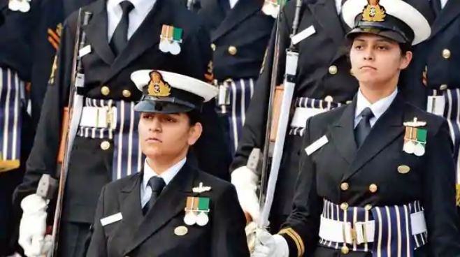 Supreme Court extends extension of order for permanent commission of women in Navy by three months
