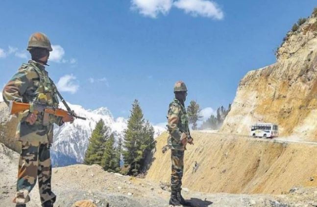 Indian Army readies strategy to deal with China-Pakistan simultaneously