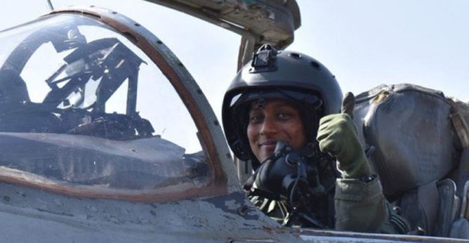 First Woman Fighter Pilot Lieutenant Bhawana Kant To Be Part of Republic Day Parade