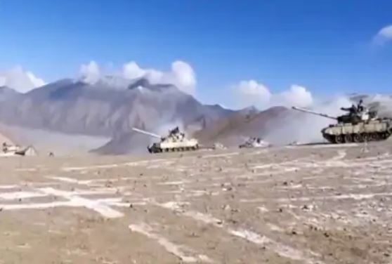 Ladakh LAC Stand-Off : China Withdraws More Than 200 Tanks In 2 Days