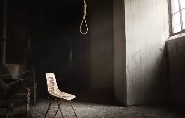 Maharashtra tops in suicide case, revealed in NCRB report