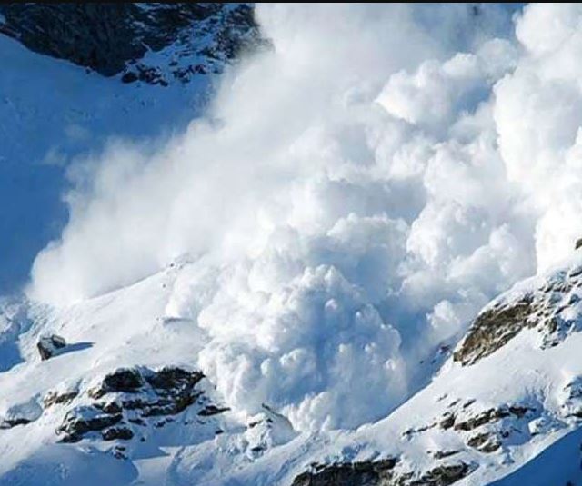 7 Army Personnel Stuck in Avalanche In Aruanchal Pradesh